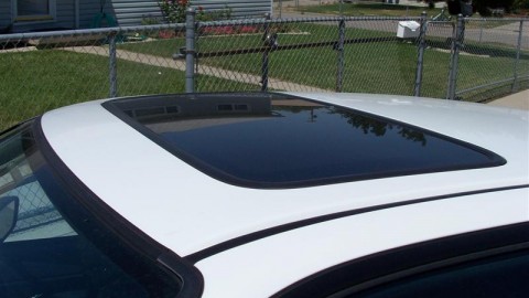 3 Top Functions of Sunroof and How to Maintain It