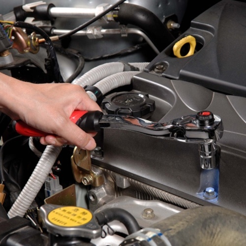 Engine Car Care Tips: Maintaining Your Car Engine