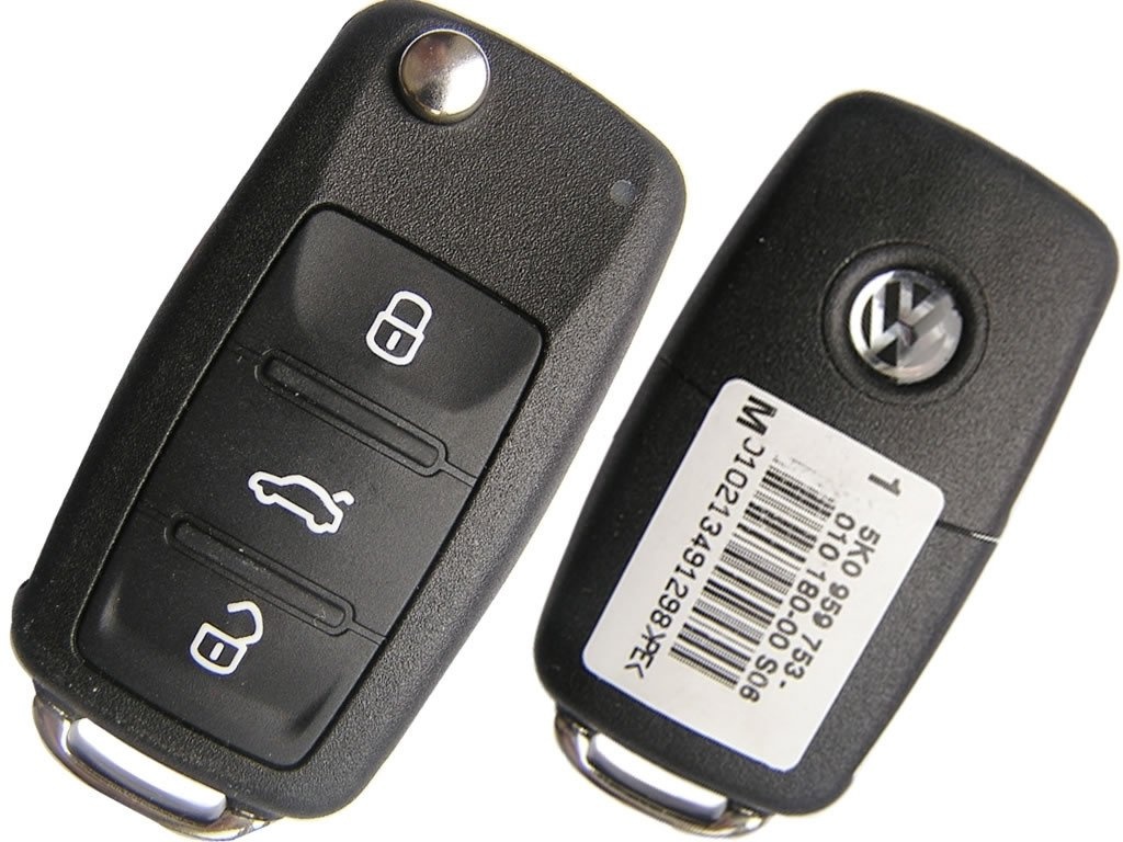 How To Change Your Car Key Battery Having a clear idea as how to change the key battery in a Volkswagen -  AUTOINTHEBOX