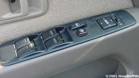 How Car Computers Work: Smart Sensors and Simplified Wiring
