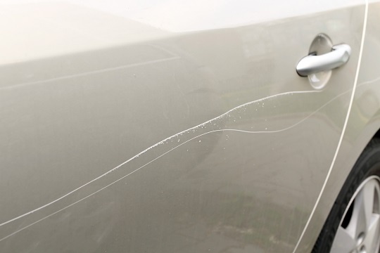 Removing Deep Scratches on Car Paint