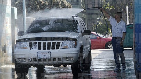 What External Maintenance on a Car You Can Do Yourself