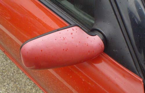 Common causes of fading car paint color and the ways try to prevent it