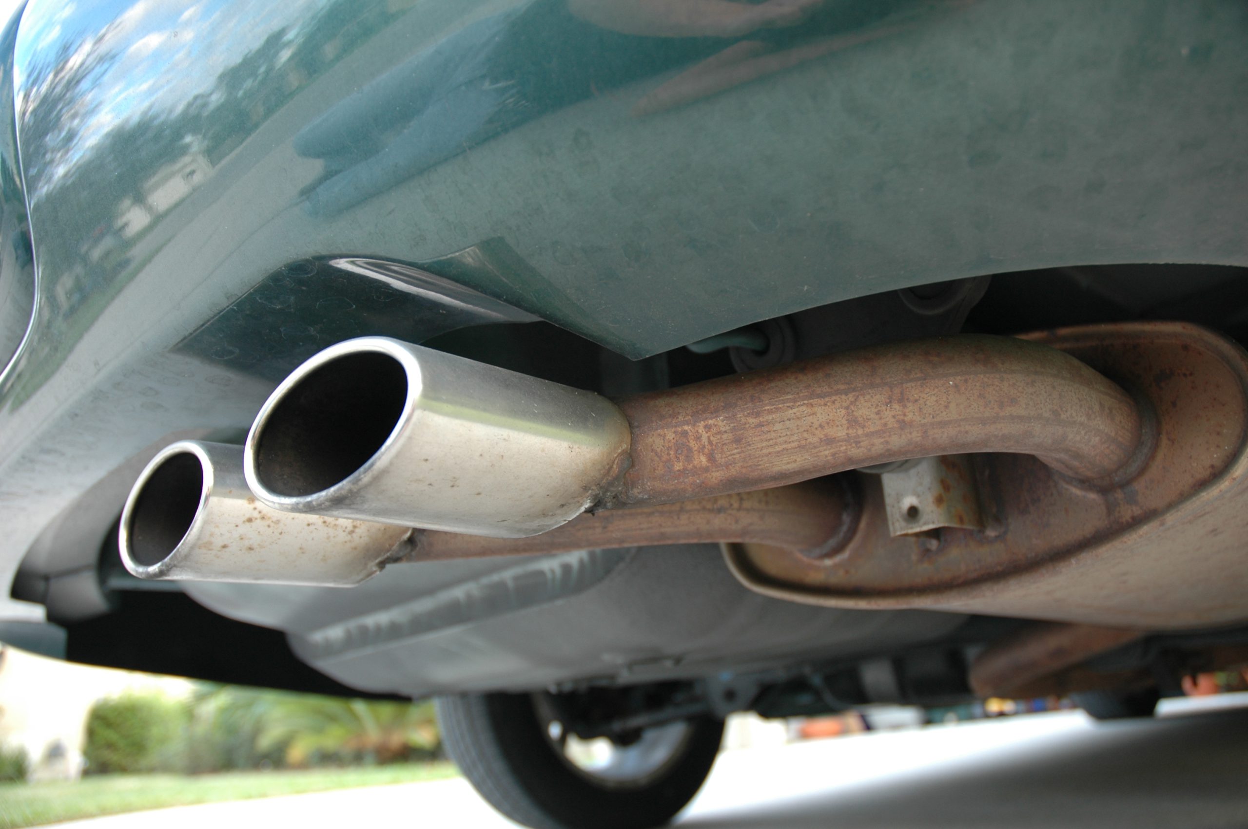 The easily neglected car parts: muffler